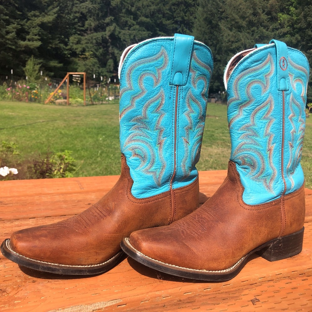 Tony Lama Boots Women's 8.5 B Rojo Bridle RR2101L Boot